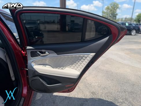 Used 2022 Genesis G70 3.3T w/ Sport Prestige Package AWD/4WD image 18