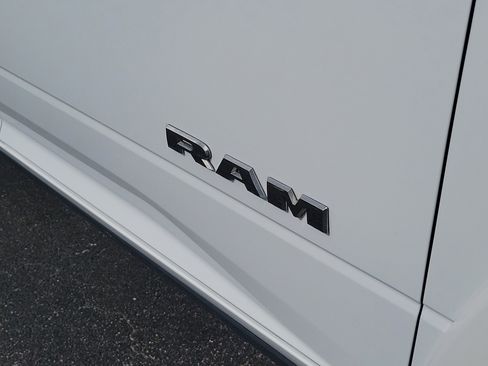 Used 2024 RAM 2500 Laramie Longhorn image 7