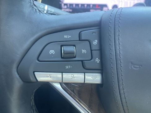 Used 2023 Cadillac Escalade Sport Platinum w/ LPO, ONYX Package AWD/4WD image 11