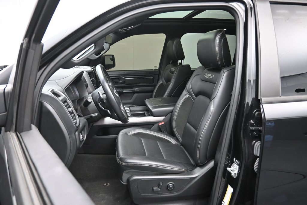 Used 2023 RAM 1500 Laramie AWD/4WD image 20
