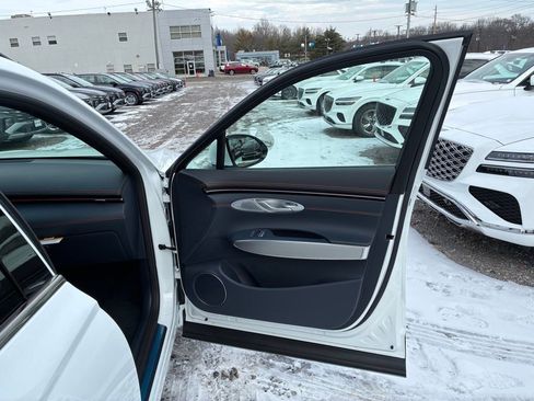 New 2026 Genesis GV70 2.5T Sport Prestige AWD/4WD image 20
