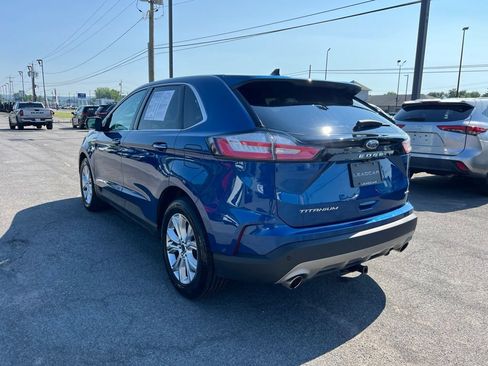 Used 2021 Ford Edge Titanium w/ Equipment Group 301A AWD/4WD image 3