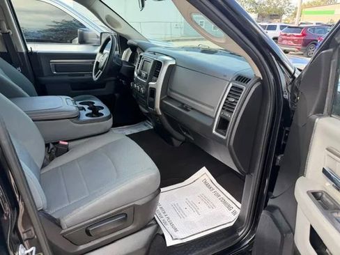 Used 2018 RAM 1500 Classic SLT image 13