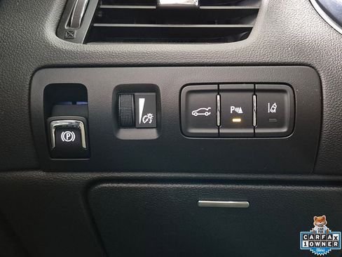 Used 2014 Chevrolet Impala LTZ FWD image 16