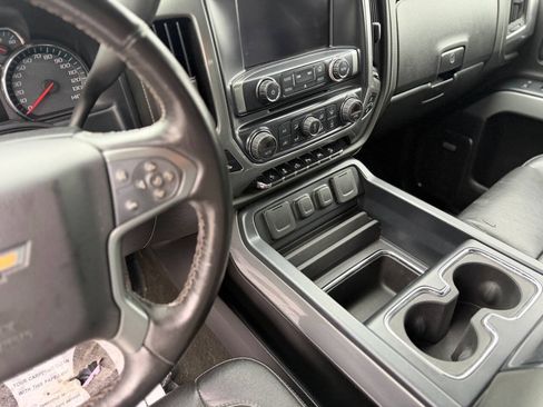 Used 2016 Chevrolet Silverado 1500 LTZ Z71 w/ LTZ Plus Package AWD/4WD image 15