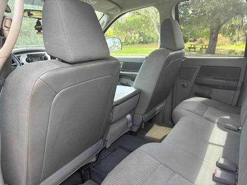 Used 2007 Dodge Ram 1500 Truck SLT RWD image 9