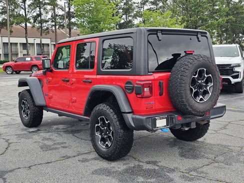 Used 2022 Jeep Wrangler Unlimited Rubicon 4xe w/ Cold Weather Group AWD/4WD image 16