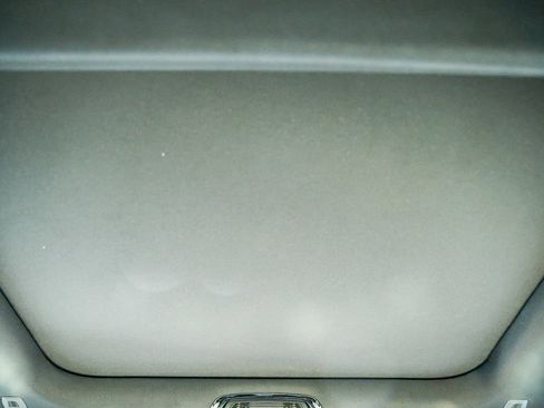 Used 2025 BMW i4 eDrive40 w/ Premium Package image 16