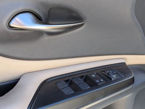 Used 2020 Lexus ES 350 image 4