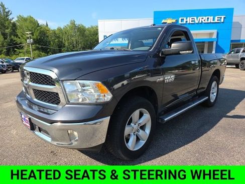 Used 2015 RAM 1500 Classic SLT w/ Luxury Group AWD/4WD image 4