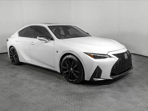 Used 2022 Lexus IS 350 F Sport image 11