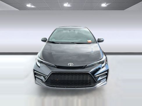Certified 2024 Toyota Corolla SE FWD image 5