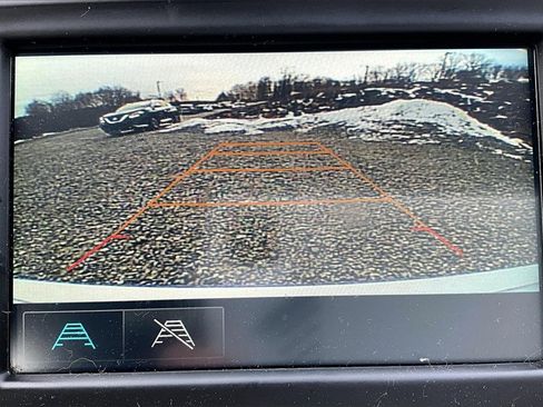 Used 2018 Chevrolet Malibu LS image 18