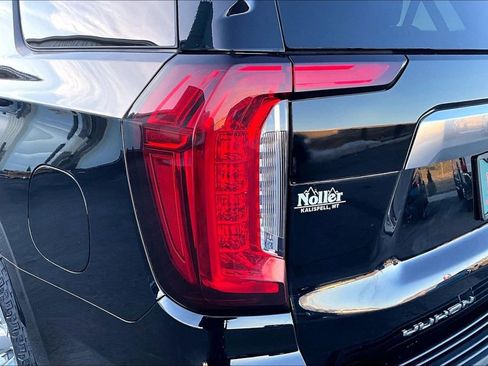 Used 2024 GMC Yukon Denali image 31