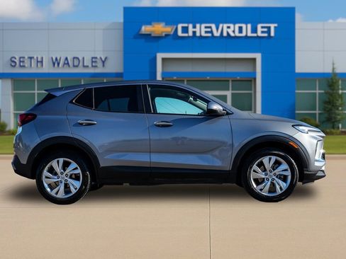Used 2025 Buick Encore GX Preferred FWD image 8
