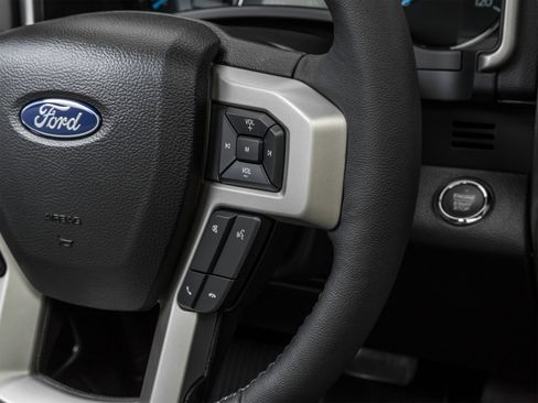 Used 2019 Ford F150 King Ranch w/ Equipment Group 601A Luxury AWD/4WD image 47