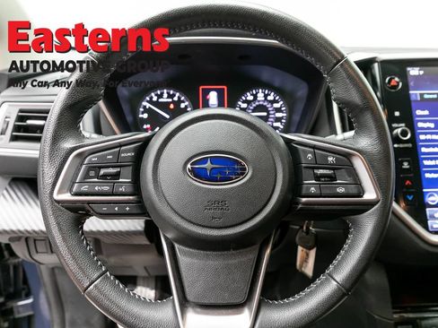 Used 2023 Subaru Ascent Premium AWD/4WD image 10