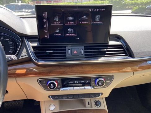 Used 2023 Audi Q5 2.0T Premium w/ Convenience Package AWD/4WD image 20