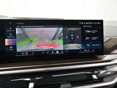 Used 2025 BMW X7 xDrive40i image 15