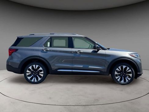New 2026 Ford Explorer Platinum AWD/4WD image 10