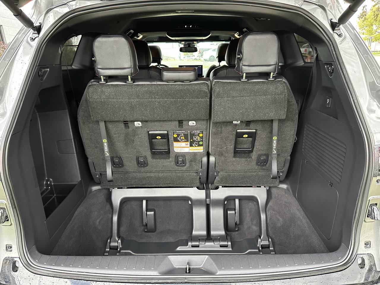 Used 2026 Toyota Sienna XSE AWD/4WD image 28