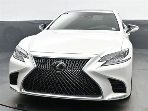Used 2018 Lexus LS 500 AWD w/ Luxury Package image 3