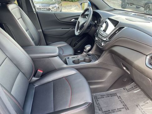 Used 2024 Chevrolet Equinox RS w/ RS Leather Package image 17