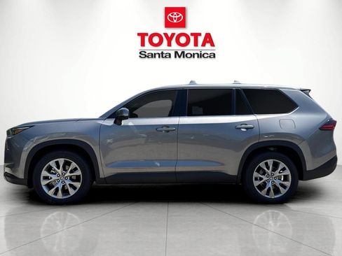 New 2026 Toyota Grand Highlander AWD Hybrid image 8