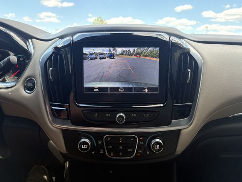 Used 2023 Chevrolet Equinox LT w/ LPO, Floor Liner Package AWD/4WD image 23