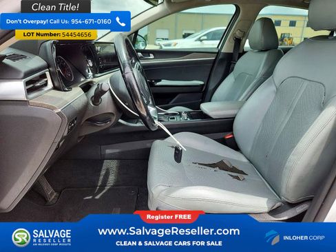 Used 2021 Kia K5 EX w/ EX Premium Package FWD image 9