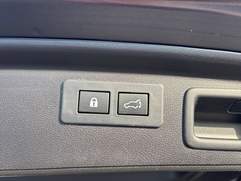 Used 2021 Subaru Forester Touring w/ Popular Package #2 image 28