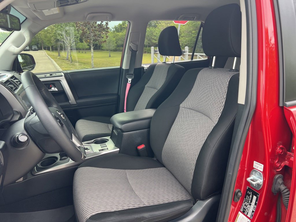 Used 2021 Toyota 4Runner SR5 RWD image 34