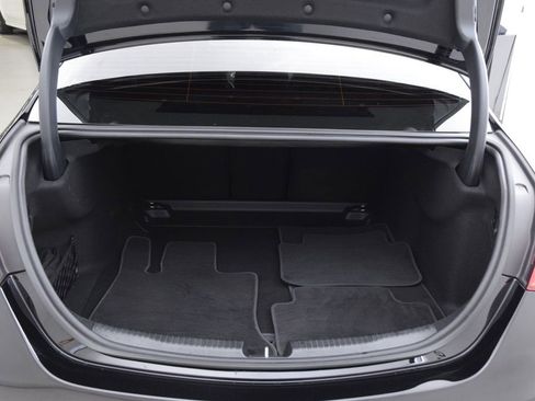 Used 2024 Mercedes-Benz C 300 Sedan image 28