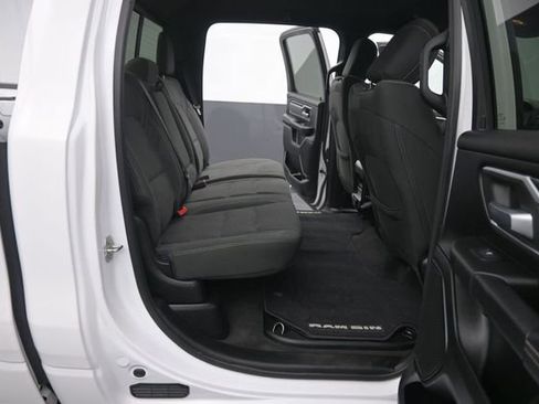 Used 2020 RAM 1500 Big Horn AWD/4WD image 15