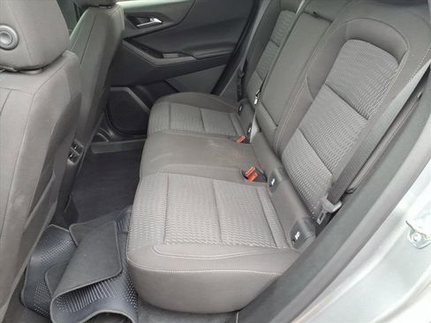 Used 2025 Chevrolet Equinox LT image 16