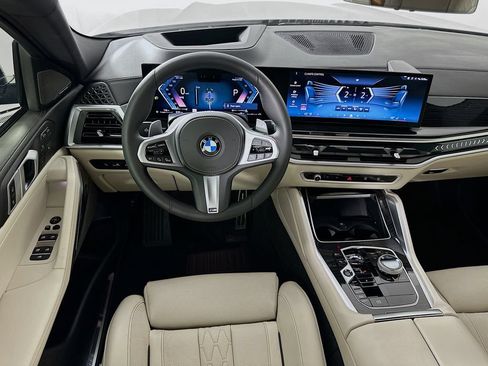 Used 2025 BMW X6 xDrive40i w/ Executive Package AWD/4WD image 23