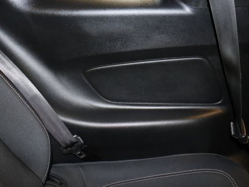 Used 2019 Ford Mustang Coupe image 31