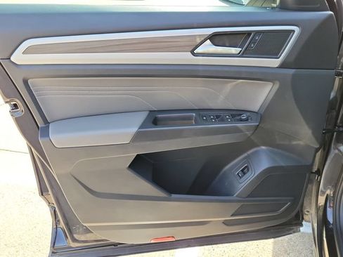 Used 2023 Volkswagen Atlas SEL AWD/4WD image 20