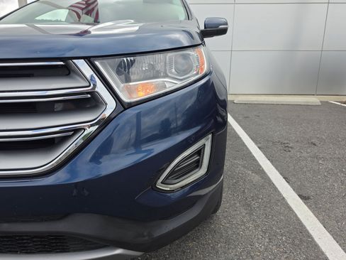 Used 2017 Ford Edge SEL w/ Equipment Group 201A AWD/4WD image 10
