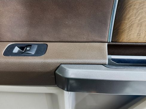 Used 2020 Ford F150 Limited w/ Trailer Tow Package image 51