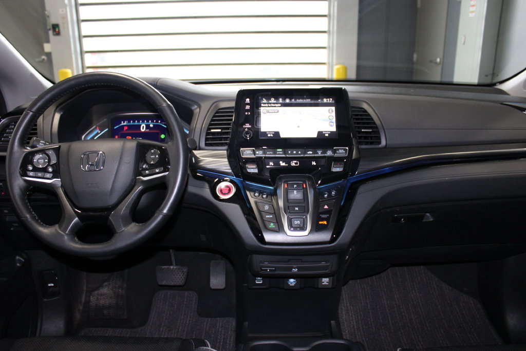 Used 2023 Honda Odyssey Elite image 15