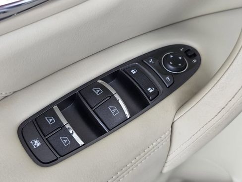 Used 2022 INFINITI QX80 Luxe w/ Cargo Package image 19