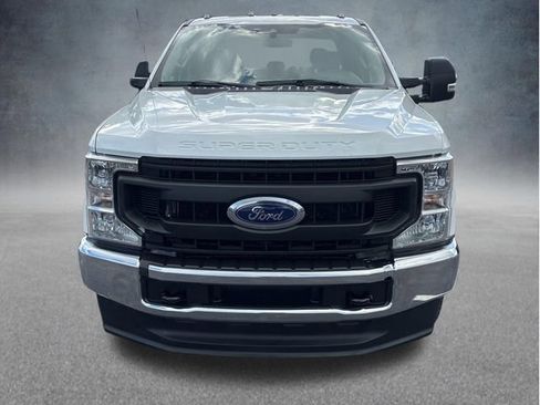 Used 2020 Ford F350 XL w/ Power Equipment Group AWD/4WD image 3