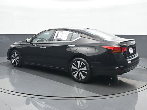 Used 2022 Nissan Altima 2.5 SV image 4