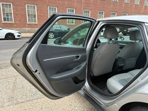 Used 2020 Hyundai Sonata SE FWD image 13