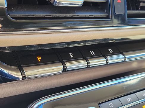 Used 2022 Lincoln Navigator Reserve image 24