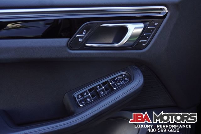 Used 2021 Porsche Macan Turbo w/ Premium Package Plus (PF0) AWD/4WD image 86