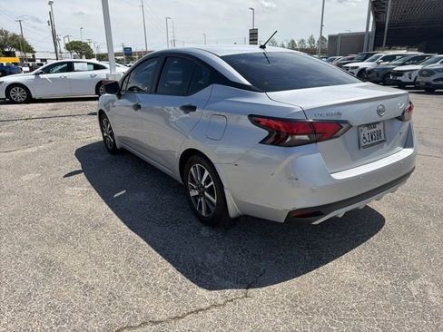 Used 2024 Nissan Versa S w/ S Plus Package image 3