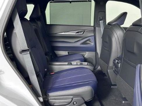 Certified 2026 INFINITI QX60 Sport w/ Dark Cargo Package AWD/4WD image 24
