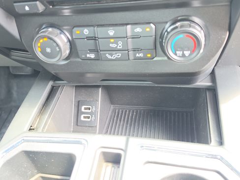 Used 2018 Ford F150 XL w/ Equipment Group 101A Mid AWD/4WD image 23
